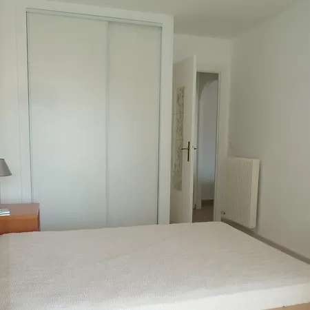 Center Festival And Apartment *