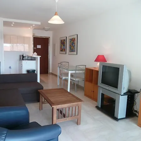 Center Festival And Apartment *